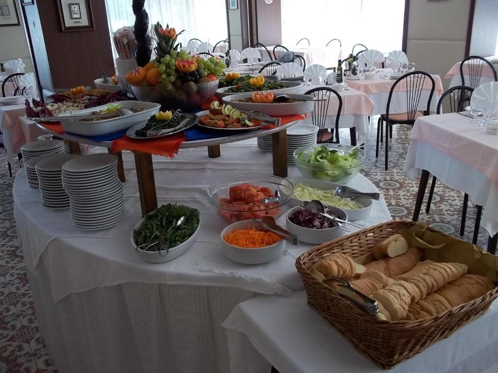סניגליה Hotel Italia מראה חיצוני תמונה