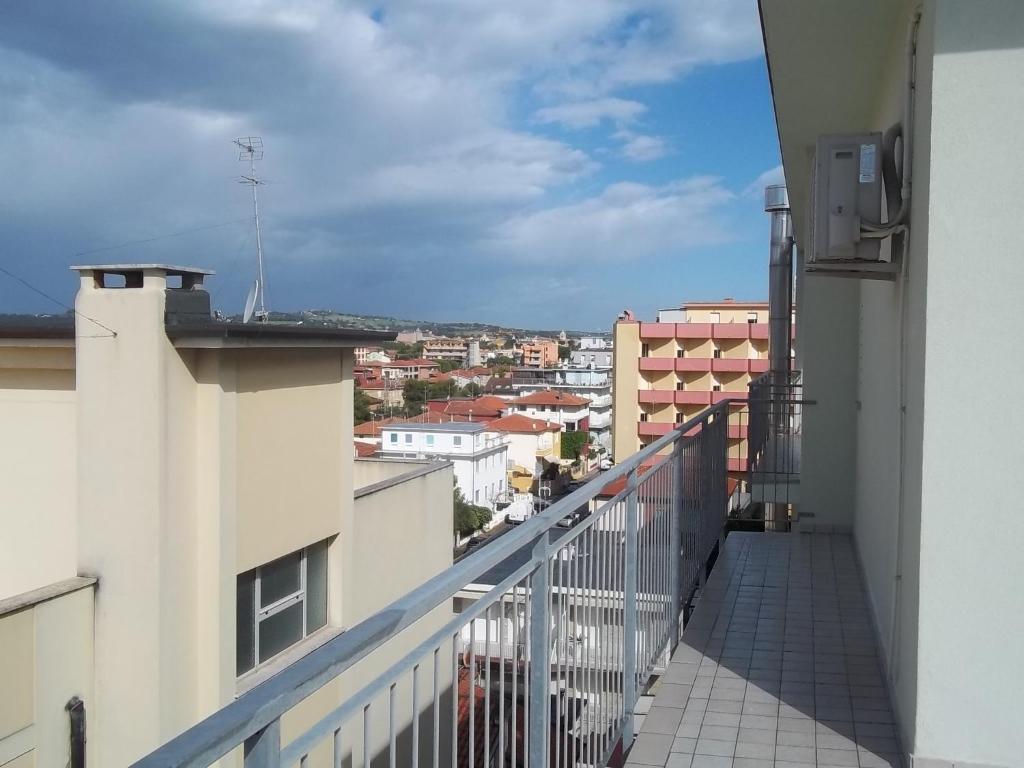 סניגליה Hotel Italia מראה חיצוני תמונה