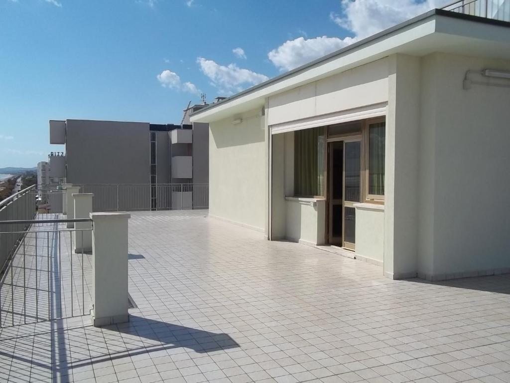 סניגליה Hotel Italia מראה חיצוני תמונה